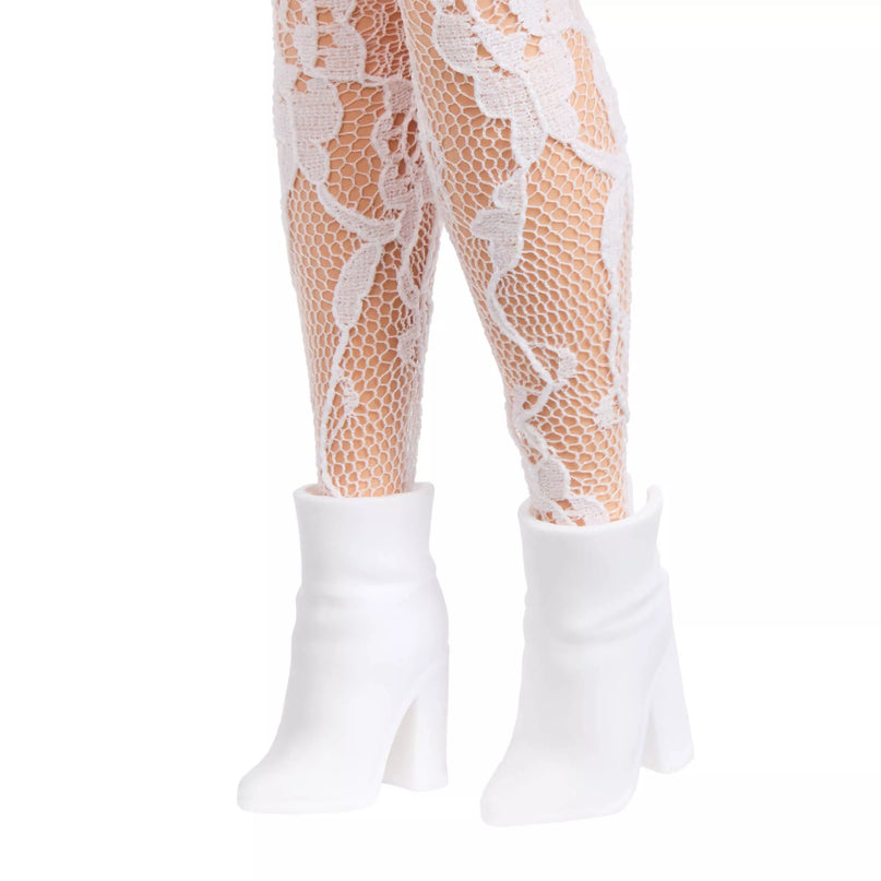 BARBIE DREAM BESTIES lėlė Malibu (JKP50)