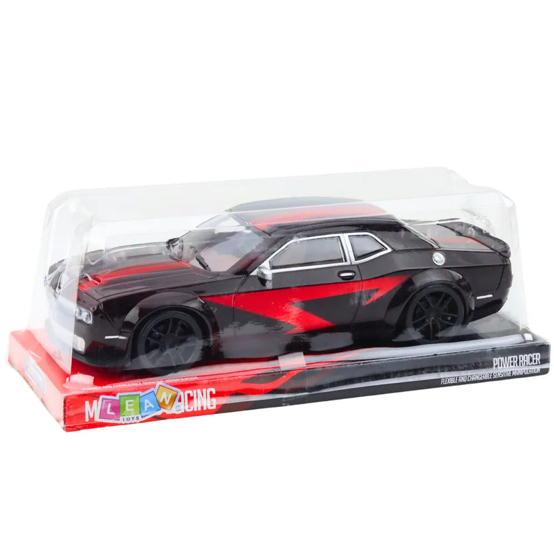 Juodai raudonas sportinis automobilis su pavara