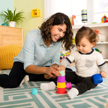 Spalvoti statymo puodeliai