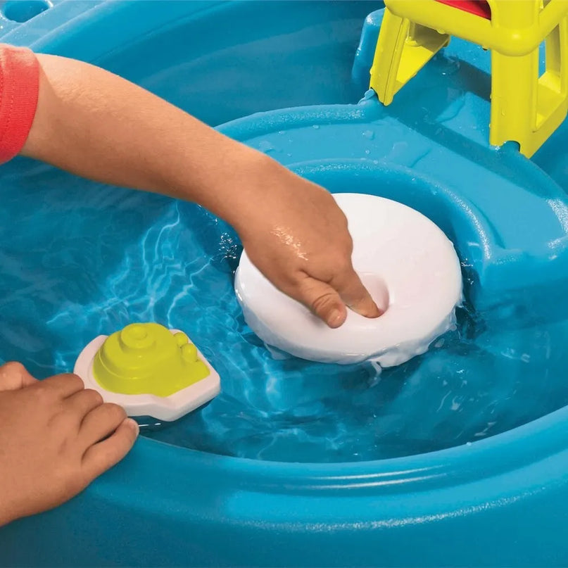 Little Tikes vandens ir smėlio stalas su priedais ir skėčiu