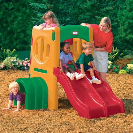 Little Tikes žaidimų aikštelė – tai saugi, tvirta ir itin įtraukianti žaidimų erdvė aktyviems vaikams.