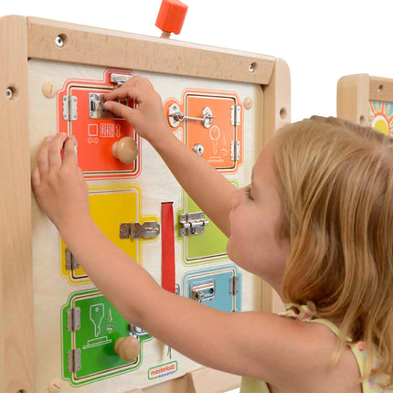 Masterkidz medinė edukacinė lenta „Užraktų atidarymas ir uždarymas“