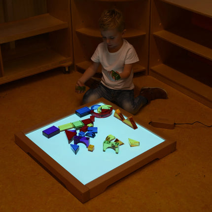 Masterkidz medinis LED šviesos panelis su spalvų keitimu