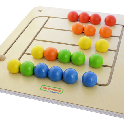MASTERKIDZ Montessori edukacinė sieninė lenta – karoliukų labirintas