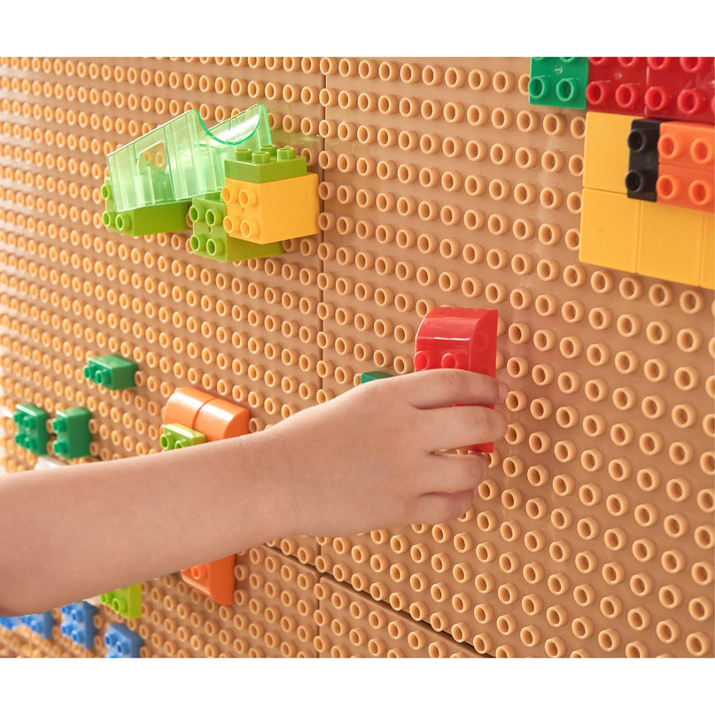 MASTERKIDZ STEM 563 dalių konstravimo kaladėlių rinkinys su 4 plokščių uždengimais
