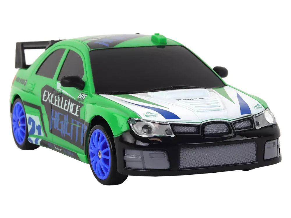 Nuotoliniu būdu valdomas sportinis automobilis R/C 1:24 Žalia keičiami ratai