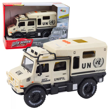 Miesto aptarnavimo visureigis su atsidarančiomis durimis