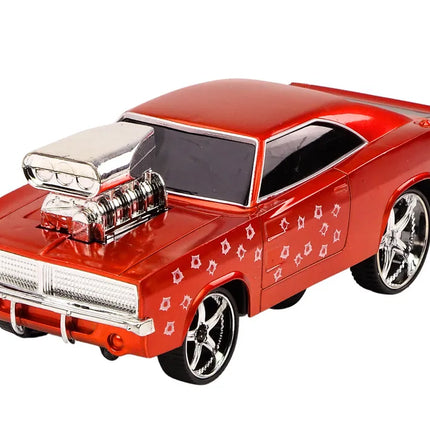 Raudonas 1:18 drifto automobilis su 360° posūkiais, šviesomis, garsais ir 2.4G valdymu