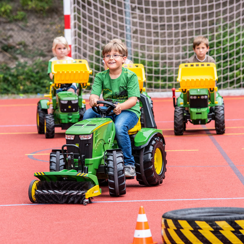 „Rolly Toys“ traktoriaus šluota