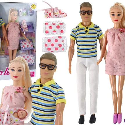 Šeimos lėlės: Lucy, Kevin ir kūdikis su priedais