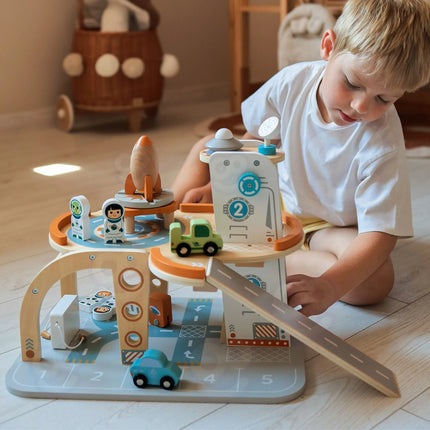 Tooky Toy medinė kosminė stotis su raketa