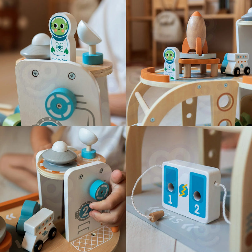 Tooky Toy medinė kosminė stotis su raketa