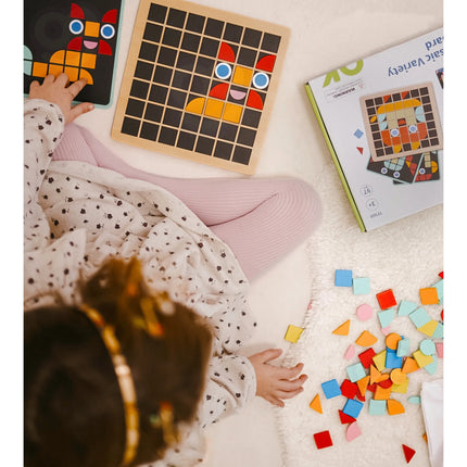 Tooky Toy medinė Montessori mozaika – 97 elementų kūrybinis rinkinys