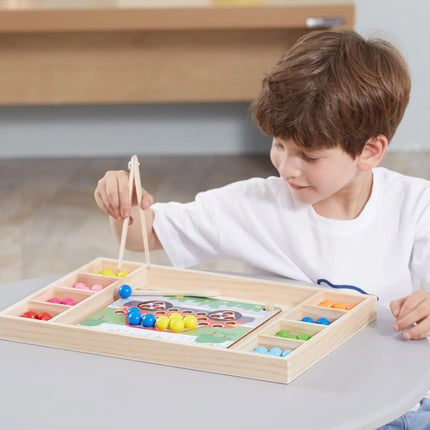 Viga medinė Montessori dėlionė „Gaudyk ir dėliok kamuoliukus“
