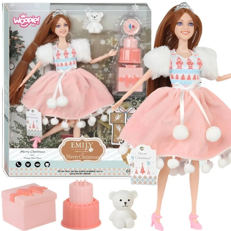 Woopie lėlė Emilka su meškiuku, žiemine suknele ir šventiniais aksesuarais