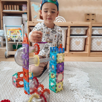 „WOOPIE“ magnetinių 3D konstrukcinių kaladėlių edukacinis rinkinys – kamuoliukų trasa (126 vnt.)
