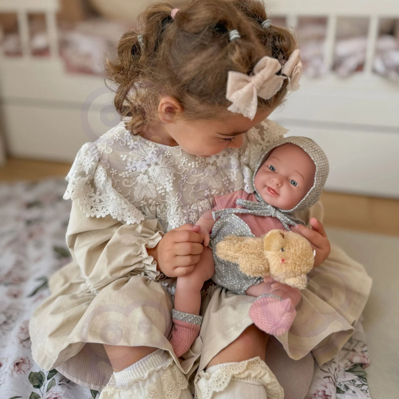 Woopie Royal lėlė „Mano mylimas bobas“ su meškiuku, buteliuku ir priežiūros aksesuarais
