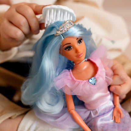 Woopie Royal lėlė „Undinėlė Lili“ – su mėlynais plaukais, undinėlės uodega ir karališkais aksesuarais